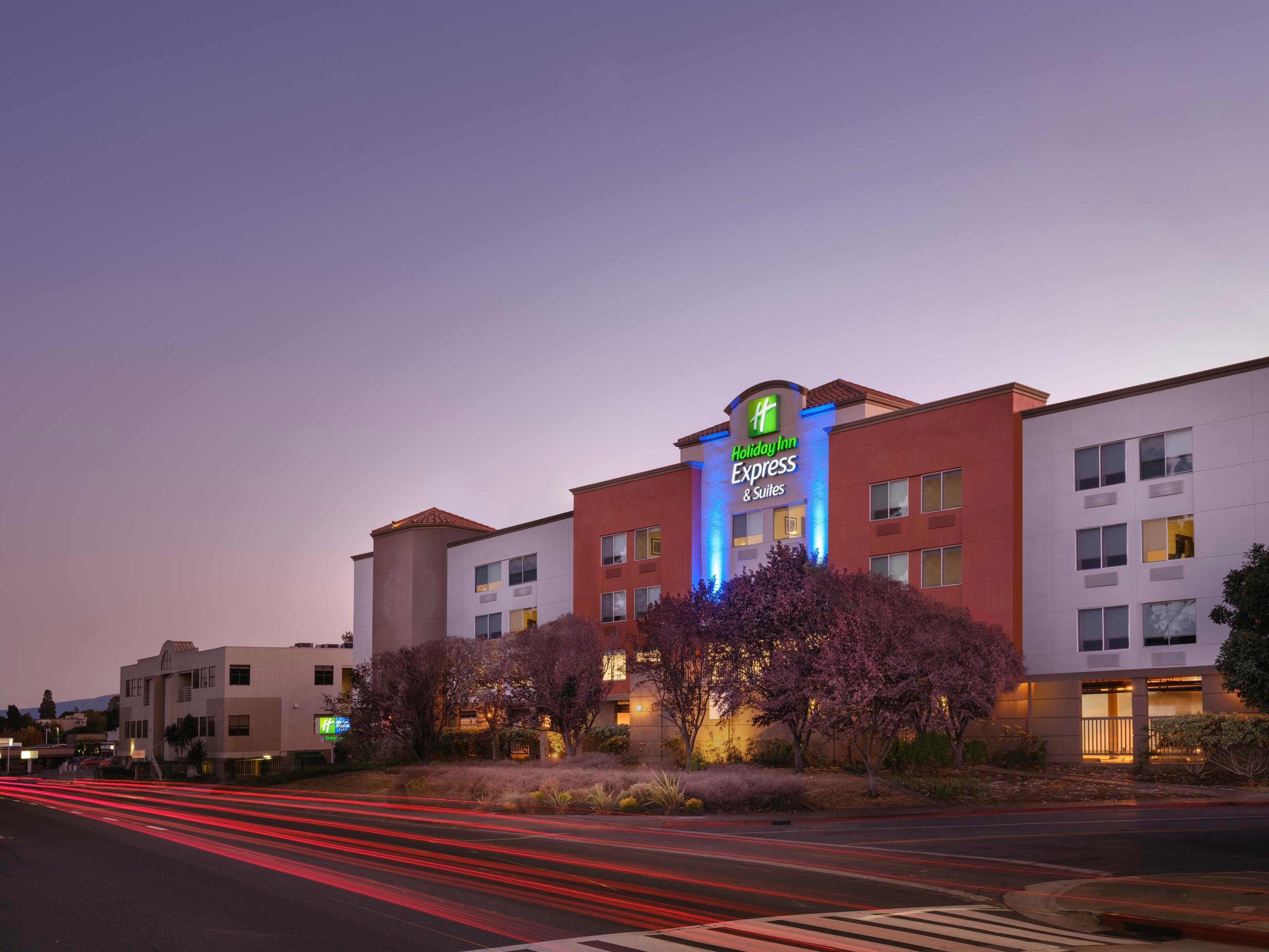 Holiday Inn Express Hotel & Suites Belmont By Ihg Luaran gambar