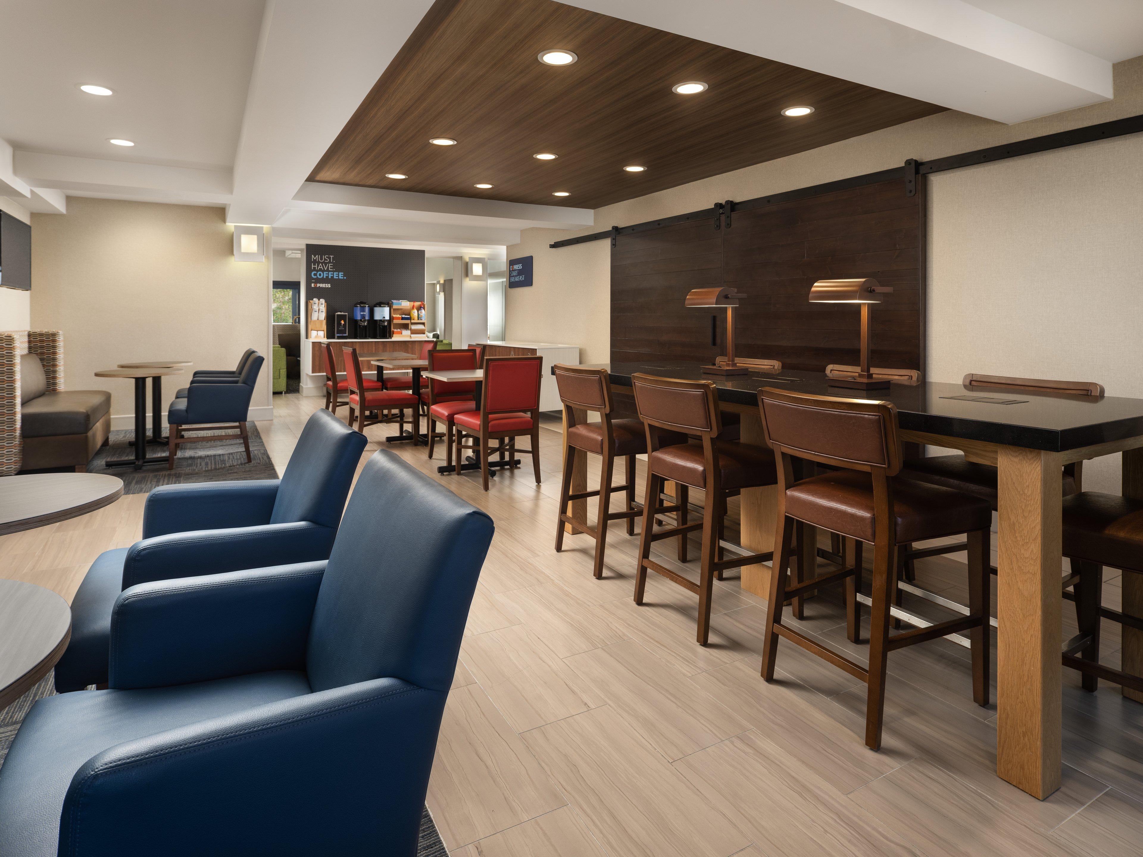 Holiday Inn Express Hotel & Suites Belmont By Ihg Luaran gambar