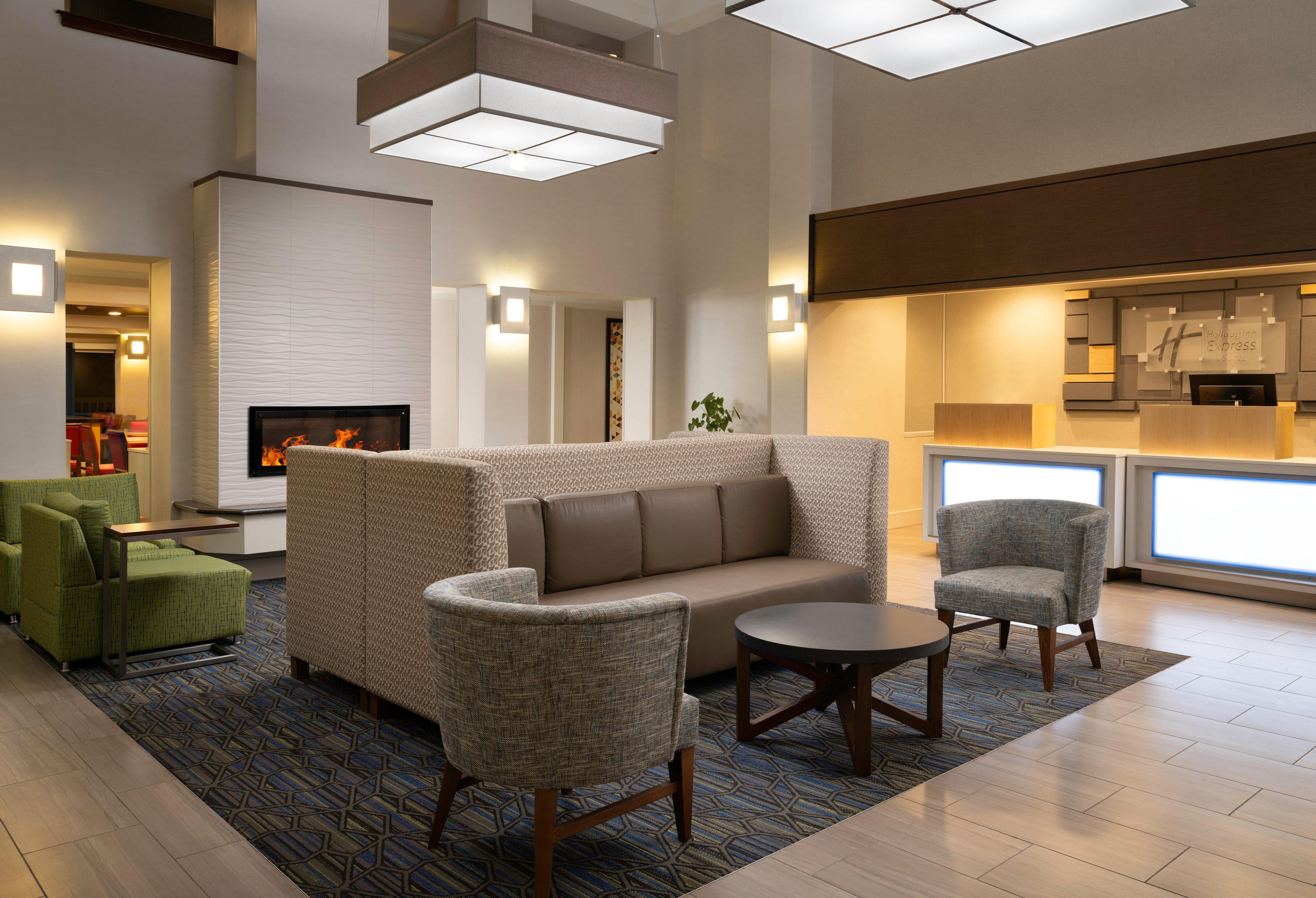 Holiday Inn Express Hotel & Suites Belmont By Ihg Luaran gambar